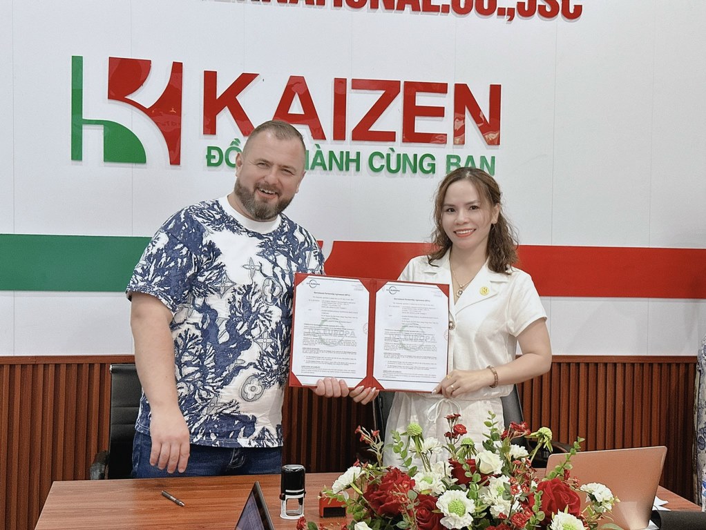 kaizenvn.vn Đối tác IVS Europa thăm và làm việc tại Kaizen Manpower JSC